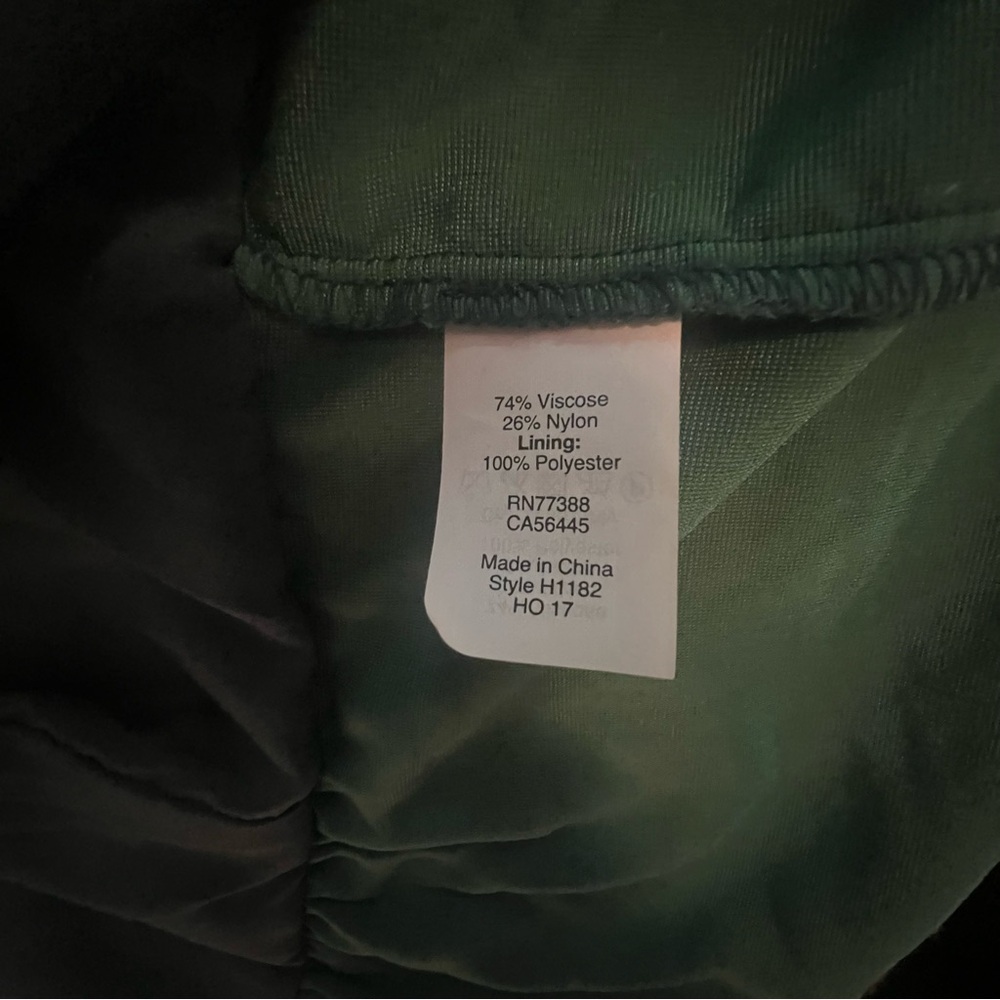 J.Crew Emerald Green Velvet Sleeveless Top Size 10 - Picture 7 of 7